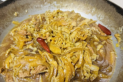 酸菜肉丝炖粉条