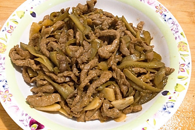 酸黄瓜炒肉