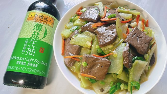 鸭血炒胡瓜