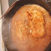 #餐桌上的春日限定#㊙️怎么煎都不老的蒜香鸡胸肉的做法图解4