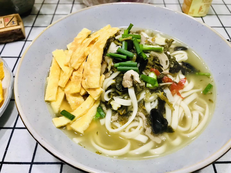 杭州人就做片儿川面的做法
