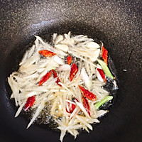 扇贝炒芹菜的做法图解6