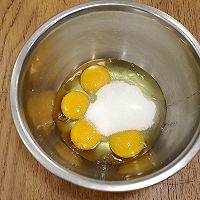 无油酸奶杯子蛋糕的做法图解3