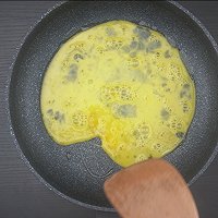 酱油炒饭的做法图解2
