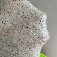 炼乳黑芝麻吐司的做法图解2