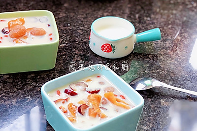 桂圆花胶炖牛奶Ω美容养颜系列甜品