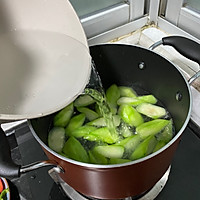 瑶柱丝瓜鸡蛋汤的做法图解7