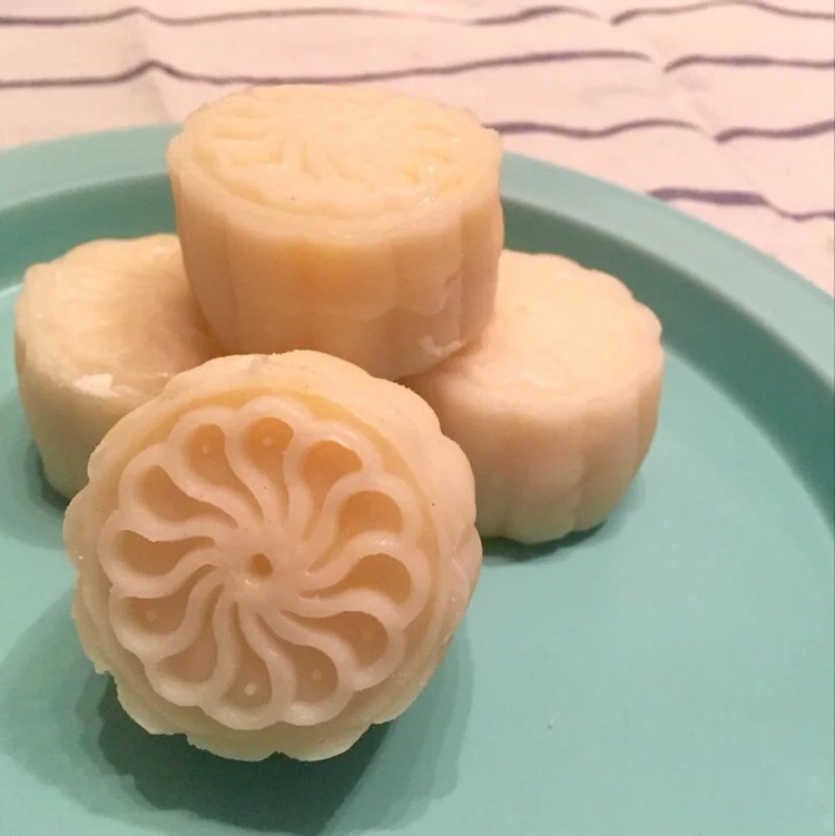 榴莲冰皮月饼的做法