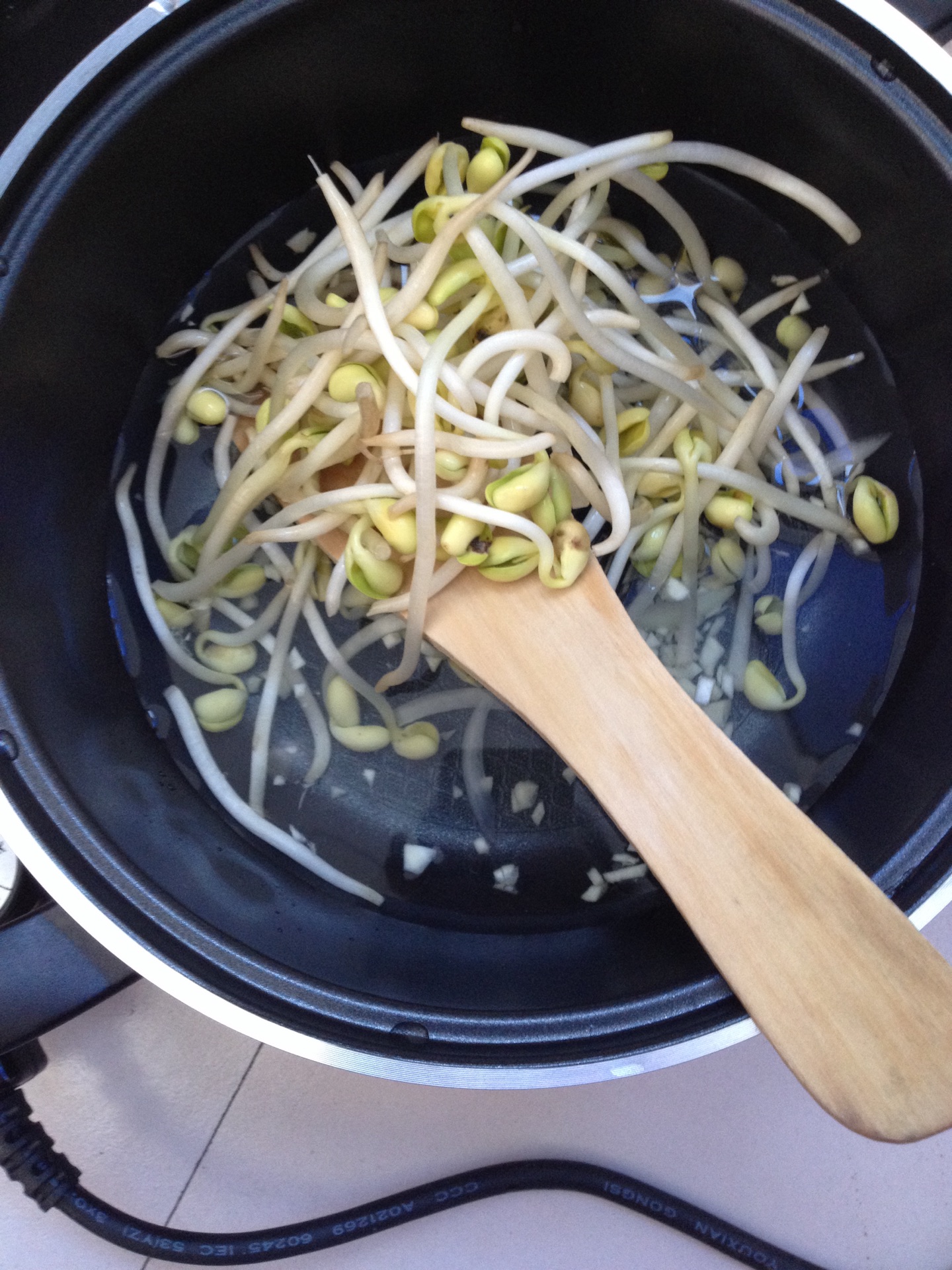 韩式豆芽汤怎么做_韩式豆芽汤的做法_豆果美食