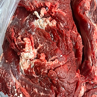 火锅店同款秘制腌牛肉的做法图解1
