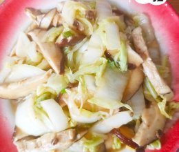 皑若山雪—香菇炒洋白菜（入门）的做法