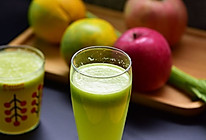 西芹苹果橙汁#爱的暖胃季，美的智能破壁料理机#的做法