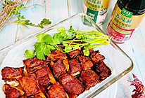 烤酱汁肉排粒的做法