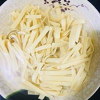 杂蔬豆腐皮的做法图解2