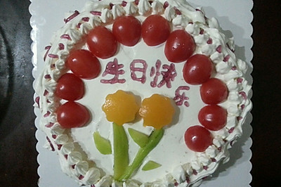生日蛋糕（戚风蛋糕+水果，奶油）