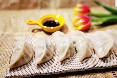 荠菜饺子
