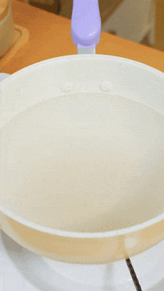 【宝宝辅食】虾仁玉米馄饨的做法图解6