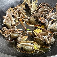#巨下饭的家常菜#螃蟹年糕的做法图解4