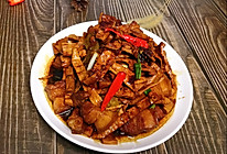 #我们约饭吧#五花肉焖笋干的做法