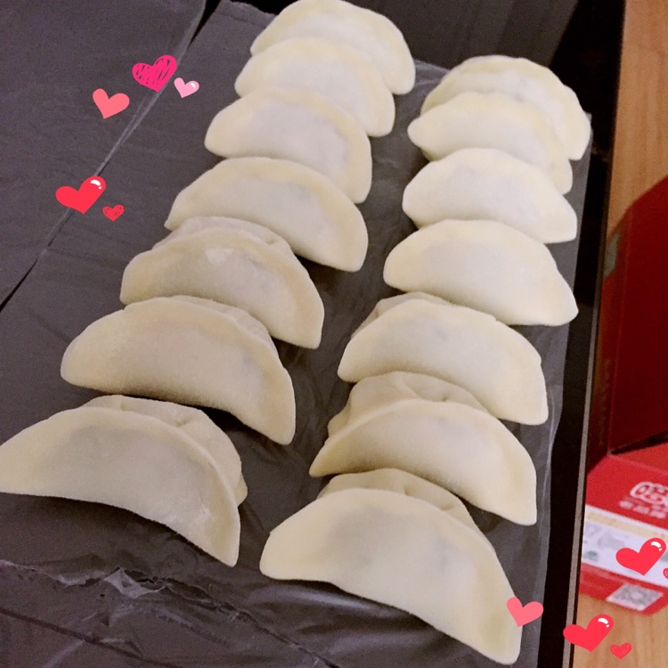 鸡肉木耳饺子
