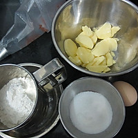 酥到想跳舞的黄油曲奇的做法图解1