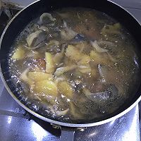 妈妈牌土豆平菇汤的做法图解12