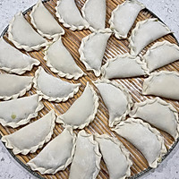 家常韭菜盒子的做法图解6