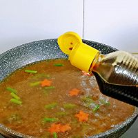 #憋在家里吃什么#酸汤时蔬意面的做法图解5