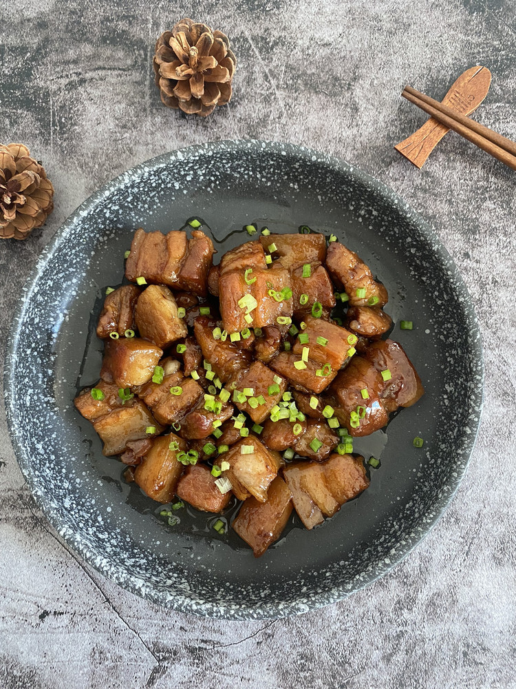 拌饭超香的红烧肉的做法