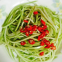 凉拌胡芦瓜丝的做法图解3