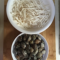 花蛤蘑菇汤的做法图解1