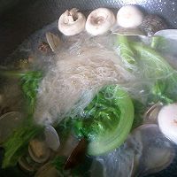 花蛤煮米粉的做法图解4