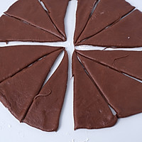 超浓郁会流心的巧克力牛角面包的做法图解3