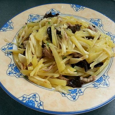 茭白土豆炒肉丝