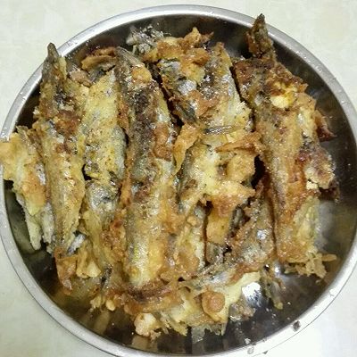 香煎多春鱼