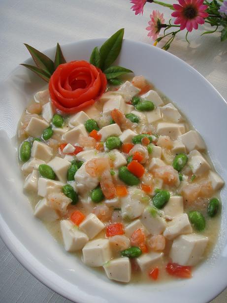 Stewed bean curd with shrimp