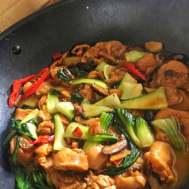 黄焖鸡的做法