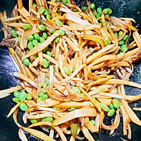 #测测你的夏日美食需求#鲜香茭白肉丝毛豆子的做法图解9