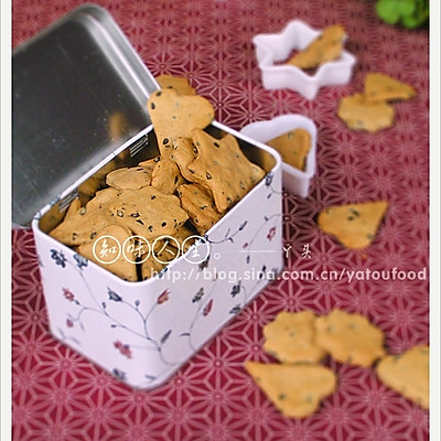 黑芝麻苏打饼干