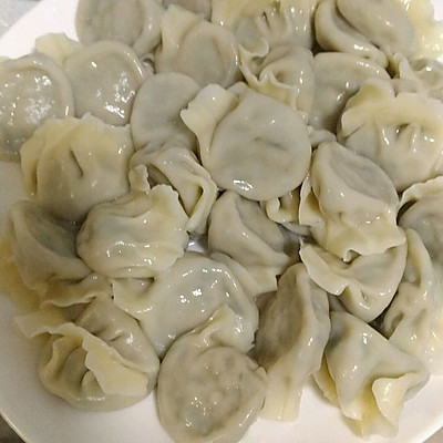 黄花鱼茼蒿饺子
