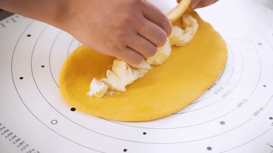 南瓜奶酪软欧包的做法图解11