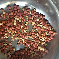 袪湿红豆薏仁水，红豆薏仁浆的做法图解1