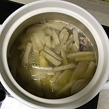 酸萝卜老鸭汤