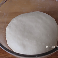 奶酥橄榄球面包 经典面包 附奶酥馅制作方法的做法图解3