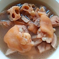 花生莲藕猪蹄汤的做法图解7