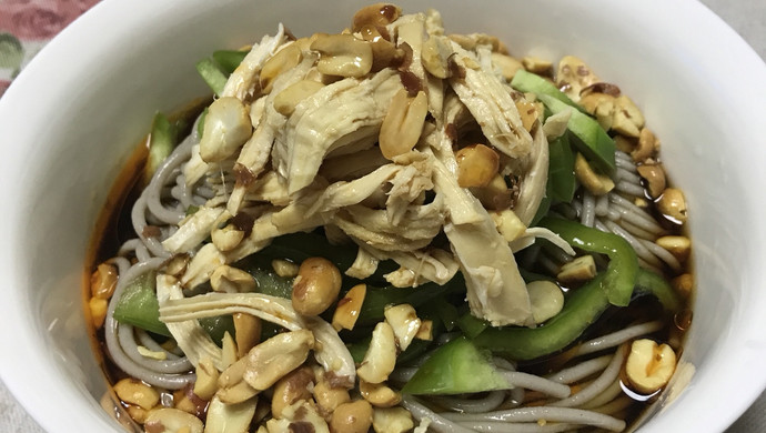 鸡丝荞麦面