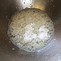 波浪造型蛋糕及棒棒糖蛋糕的做法图解5