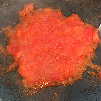 茄汁金针菇虾仁豆腐汤的做法图解4