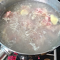 #东古家味美食#酱油排骨焖饭的做法图解2