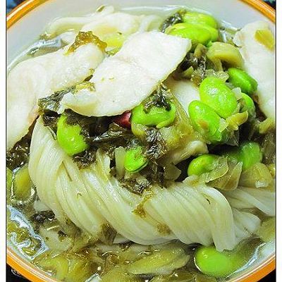 黑鱼咸菜毛豆浇面